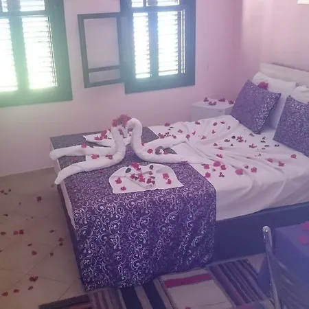 Marina Hostel Antalya